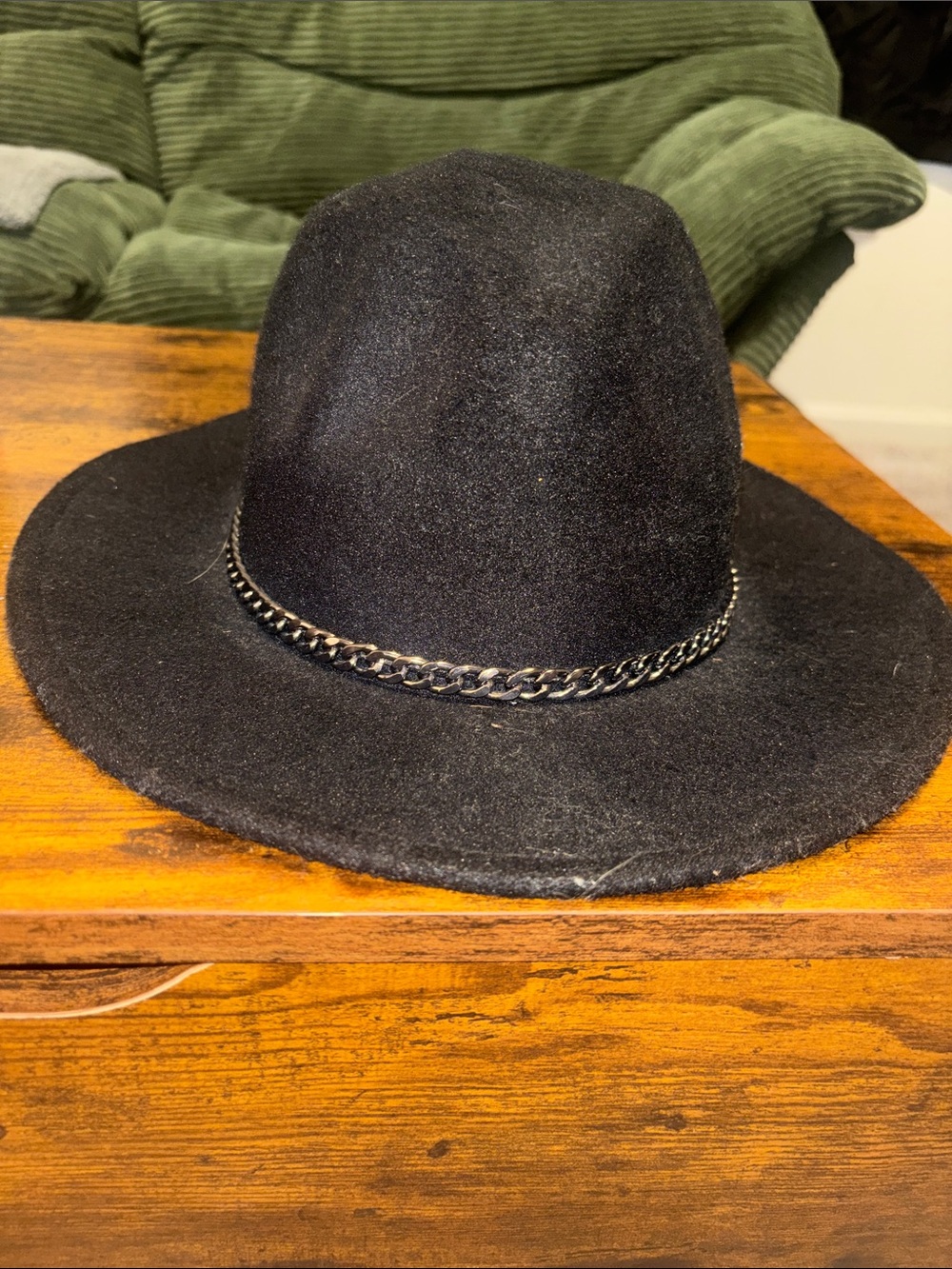 Felt Fedora Hat with Chain Trim - Picture 1 of 3